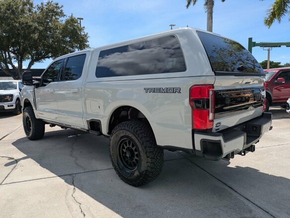 2026 Ford F-350, серебристый, 13750000 рублей - вид 4
