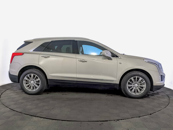 2016 Cadillac XT5 I, бежевый, 2399000 рублей - вид 3