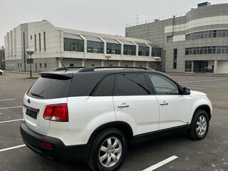 2011 Kia Sorento II, белый, 1350000 рублей, вид 4