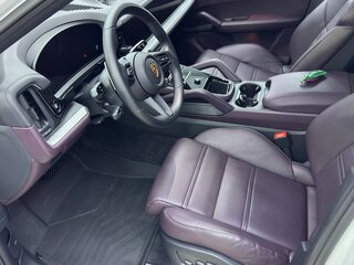 2024 Porsche Cayenne Coupé III Рестайлинг, белый, 14300000 рублей, вид 2