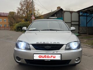 2007 Kia Spectra I Рестайлинг 2, серебристый, 315000 рублей, вид 3