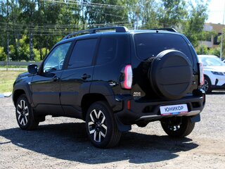 2026 Lada (ВАЗ) Niva Travel I Рестайлинг, зелёный, 1807900 рублей, вид 2
