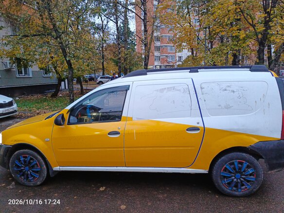 2014 Lada (ВАЗ) Largus I, белый, 280000 рублей - вид 3