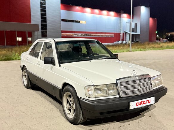1991 Mercedes-Benz 190 (W201), белый, 270000 рублей - вид 3