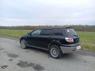 2003 Mitsubishi Outlander I, чёрный, 550000 рублей, вид 3