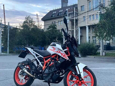 2017 KTM 390 Duke, белый, 500000 рублей, вид 2