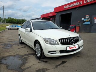 2010 Mercedes-Benz C-Класс 300 III (W204), белый, 1400000 рублей, вид 3