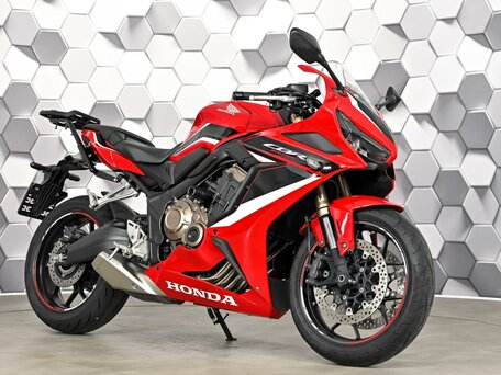 2022 Honda CBR 650R, красный, 977000 рублей, вид 1