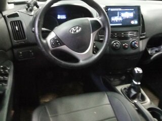 2011 Hyundai i30 I Рестайлинг, чёрный, 399000 рублей, вид 5
