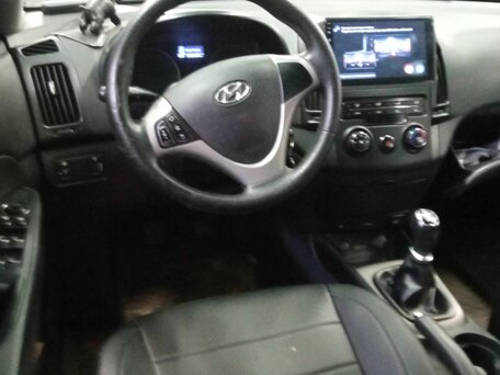 2011 Hyundai i30 I Рестайлинг, чёрный, 399000 рублей, вид 5