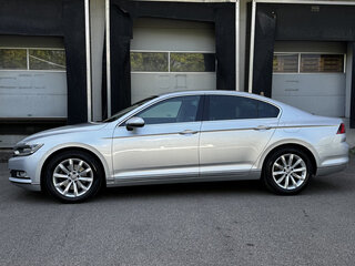 2018 Volkswagen Passat B8, серебристый, 2099999 рублей, вид 5