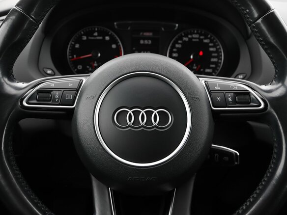 2016 Audi Q3 I (8U) Рестайлинг, белый - вид 12