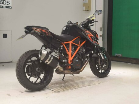 2014 KTM 1290 Super Duke R, чёрный, 777000 рублей, вид 5