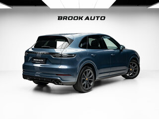 2019 Porsche Cayenne III, голубой, 6990000 рублей, вид 4