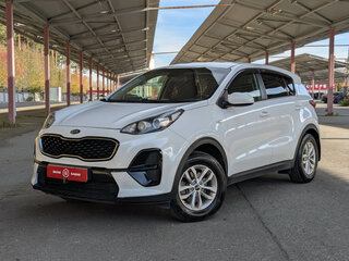 2019 Kia Sportage IV Рестайлинг, белый, 1794900 рублей, вид 4