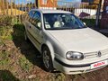 1998 Volkswagen Golf IV, белый, 180000 рублей - вид 1