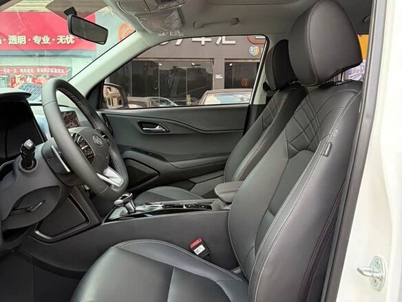 2022 Hyundai ix35 II Рестайлинг, белый, 1620000 рублей - вид 6