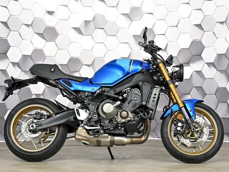 2023 Yamaha XSR900, синий, 1277000 рублей, вид 3