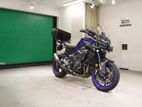 2018 Yamaha MT-10, синий, 943000 рублей, вид 3