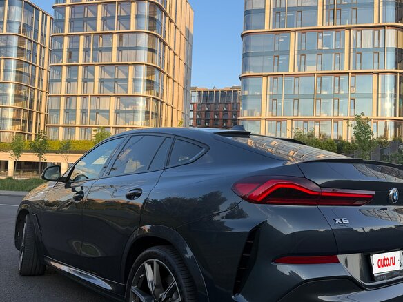 2019 BMW X6 M50d III (G06), серый, 7300000 рублей - вид 3