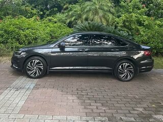 2022 Volkswagen Sagitar III Рестайлинг, чёрный, 1550000 рублей, вид 4