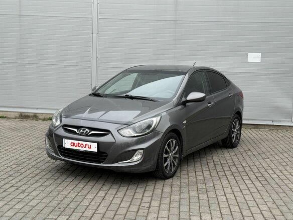 2013 Hyundai Solaris I, серый, 645000 рублей