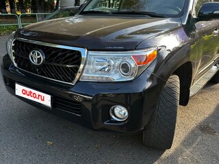 2014 Toyota Land Cruiser 200 Series Рестайлинг 1, чёрный, 4300000 рублей, вид 2