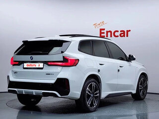 2023 BMW X1 18d sDrive III (U11/U12), белый, 3010000 рублей, вид 3