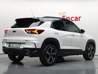 2021 Chevrolet TrailBlazer III, белый, 1259000 рублей, вид 3