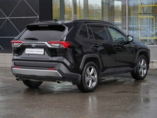2021 Toyota RAV4 V (XA50), чёрный, 2950000 рублей, вид 5