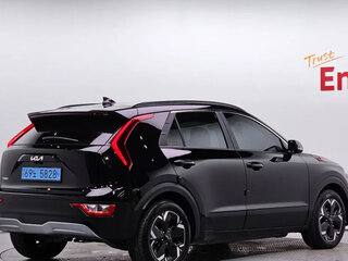 2022 Kia Niro II, чёрный, 1257000 рублей, вид 3