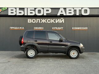 2013 Chevrolet Niva I Рестайлинг, коричневый, 455000 рублей, вид 3
