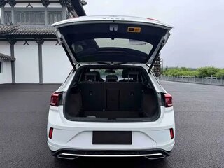 2022 Volkswagen T-Roc I (China Market), белый, 1730004 рублей, вид 4