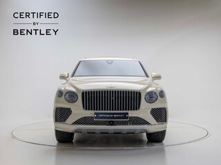 2025 Bentley Bentayga I Рестайлинг, бежевый, 34464700 рублей, вид 2