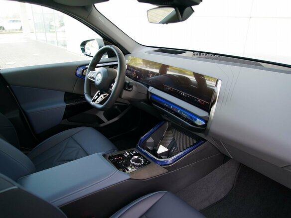 2025 BMW X3 Long 30L xDrive IV (G45/G48), серый, 7090000 рублей - вид 8