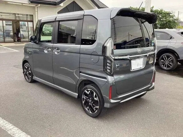 2023 Honda N-BOX II Рестайлинг, серый, 909000 рублей - вид 5