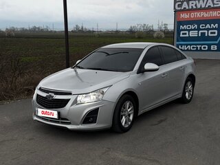 2013 Chevrolet Cruze I Рестайлинг, серебристый, 570000 рублей, вид 1