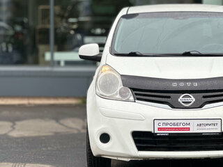 2013 Nissan Note I Рестайлинг, белый, 719000 рублей, вид 4