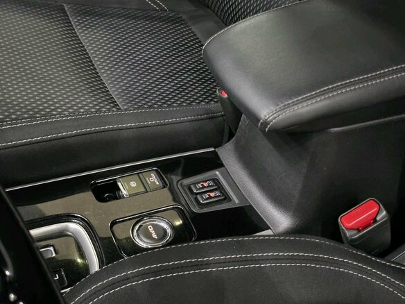 2019 Mitsubishi Outlander III Рестайлинг 3, белый - вид 12