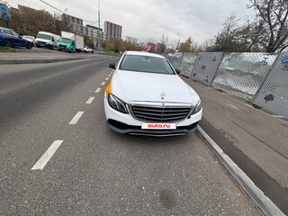 2019 Mercedes-Benz E-Класс 200 d V (W213, S213, C238), чёрный, 1530000 рублей, вид 1
