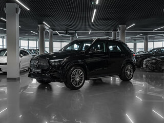 2025 Mercedes-Benz GLE 450 II (V167) Рестайлинг, чёрный, 13420000 рублей, вид 1