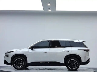 2026 Toyota bZ3X 50 kWh, белый, 2670177 рублей, вид 4