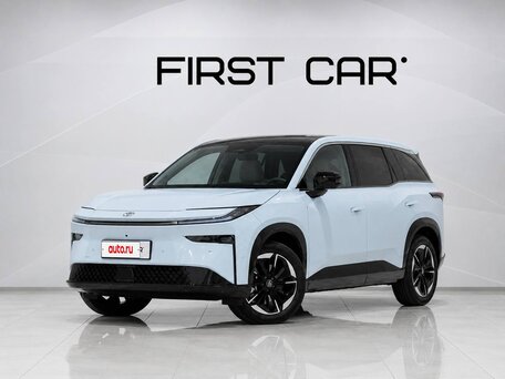 2026 Toyota bZ3X 50 kWh, золотистый, 2635000 рублей, вид 1