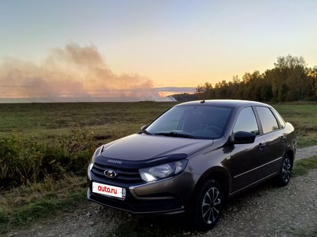 2018 Lada (ВАЗ) Granta I Рестайлинг, коричневый, 520000 рублей, вид 1