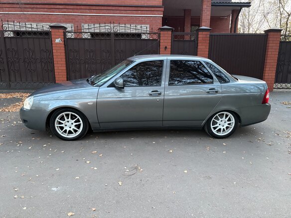 2011 Lada (ВАЗ) Priora I, серый, 450000 рублей - вид 8