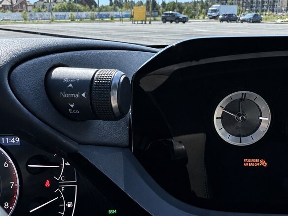 2023 Lexus ES 350 VII Рестайлинг, чёрный - вид 12