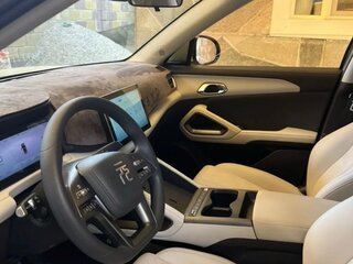 2025 BYD Yuan Up 32 kWh, серебристый, 1800000 рублей, вид 4