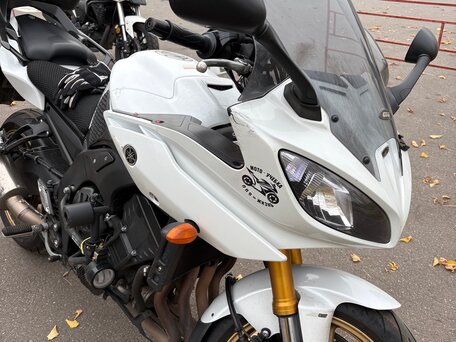 2011 Yamaha FZ8, белый, 490000 рублей, вид 5