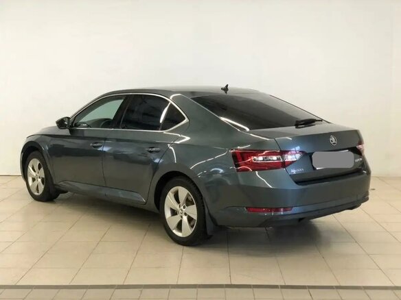 2016 Skoda Superb III, серый, 1350000 рублей - вид 13