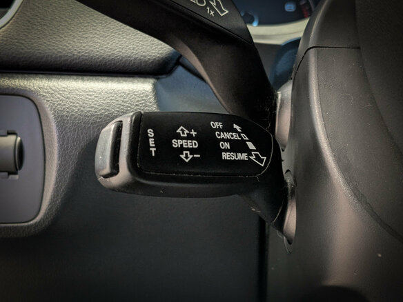 2012 Audi Q3 I (8U), синий, 1444900 рублей - вид 17